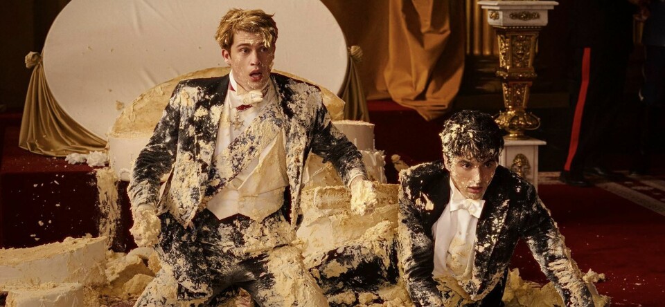 Bekijk de trailer van gay romcom Red, White, & Royal Blue