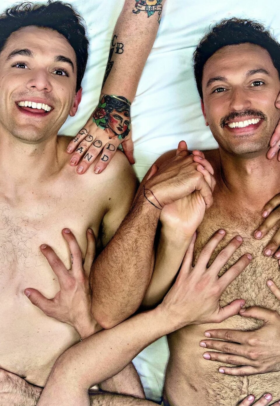 Bekijk de gay webserie Open to It