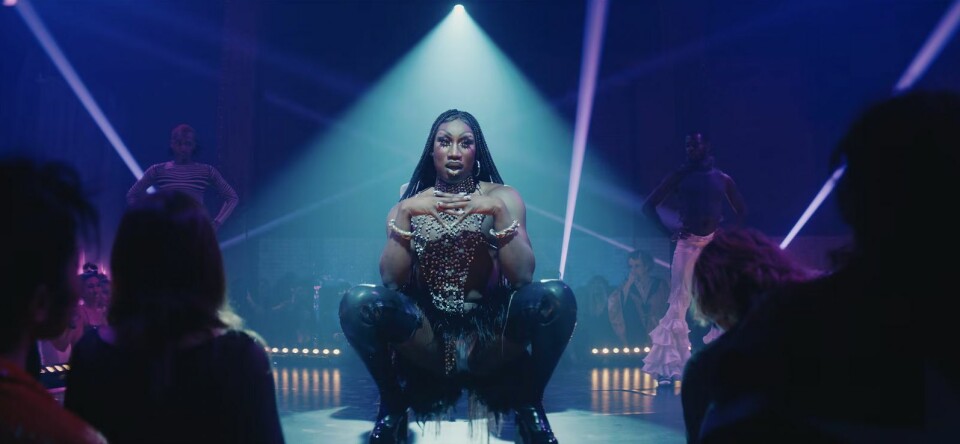 Bekijk de trailer van Femme, over de wraak van een dragqueen