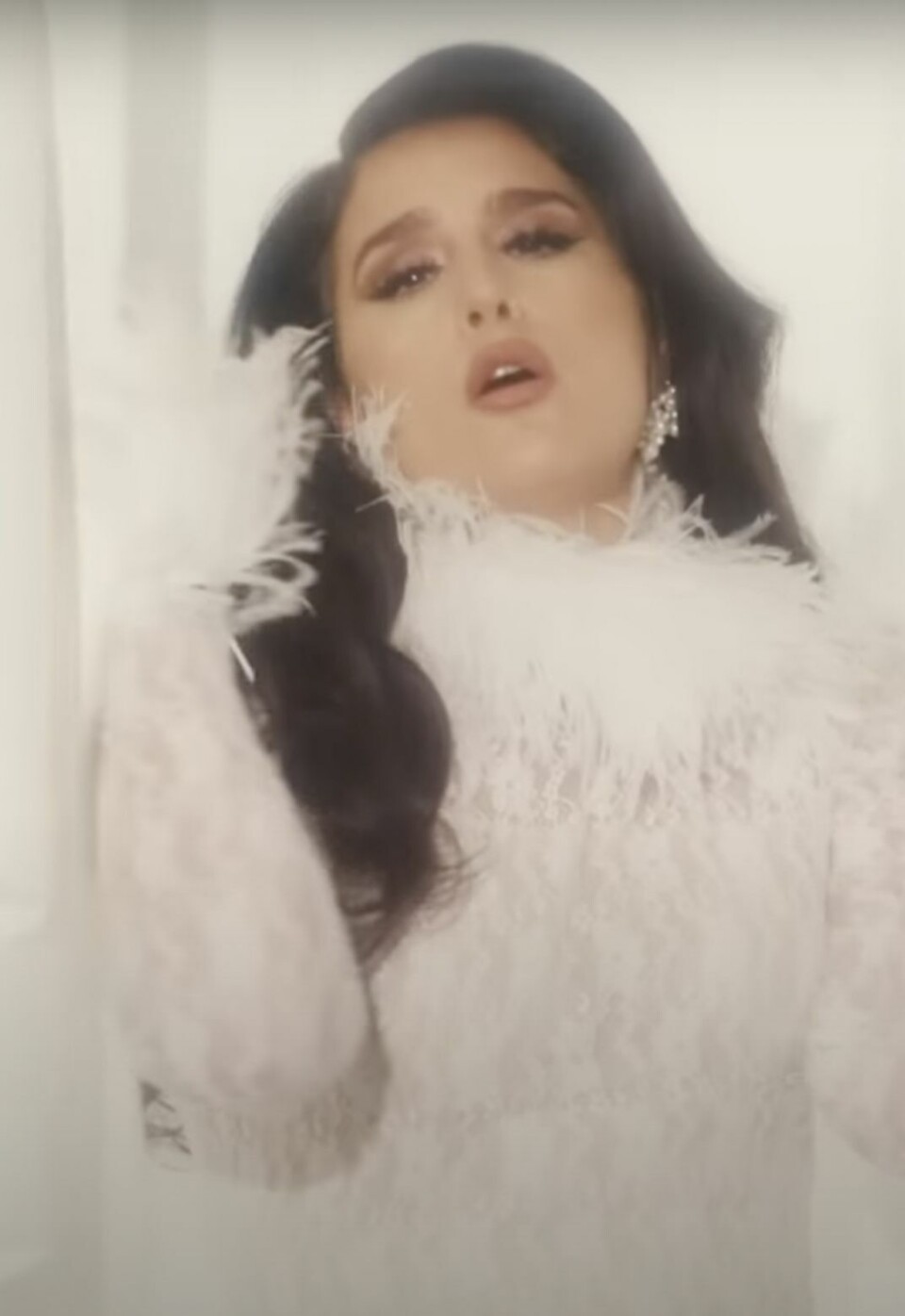 Nieuwe muziek: Jessie Ware is waanzinnig classy en een satanische Sam Smith