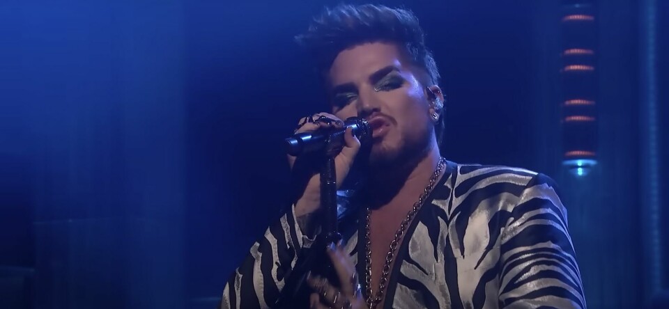 Adam Lambert zingt ‘Do You Really Want To Hurt Me’: Boy George is trots