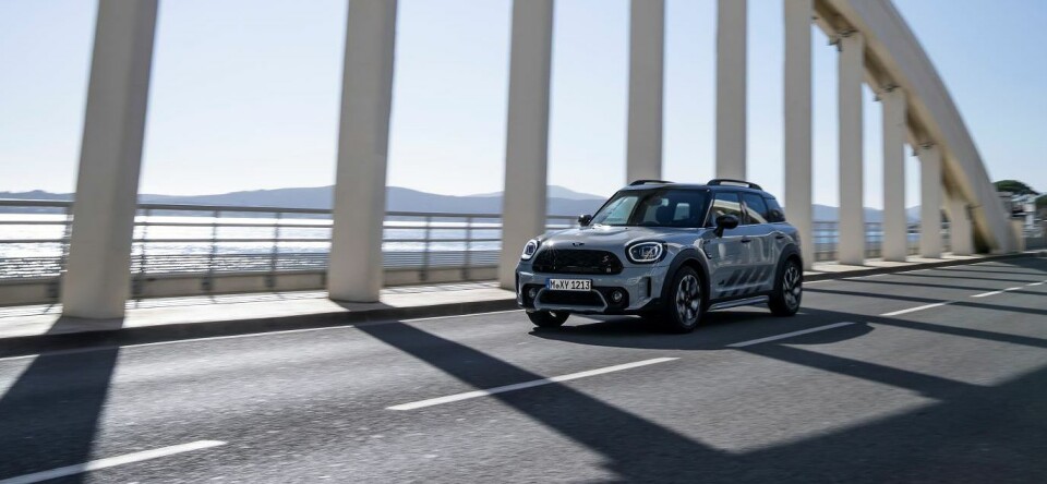 De MINI countryman laat zich niet klein krijgen