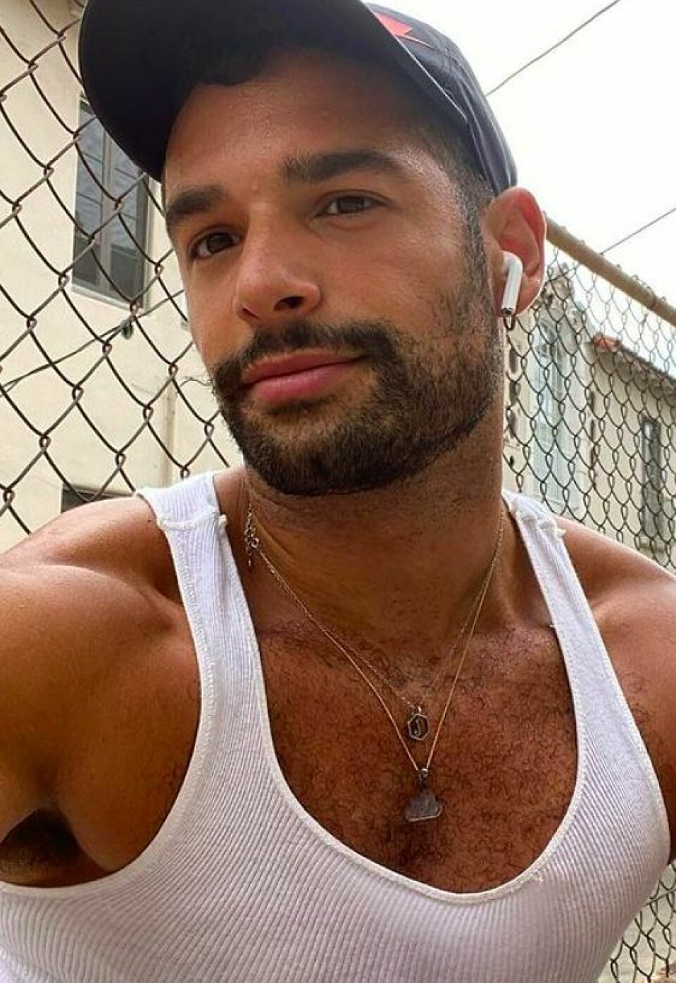 Hot op Instagram: Pose-acteur Johnny Sibilly