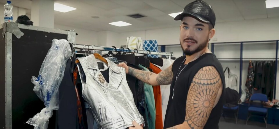 Backstage met Adam Lambert: hij deelt beelden van zijn concert met Queen
