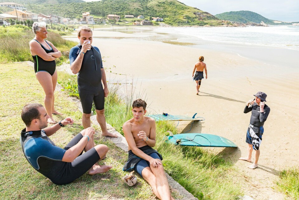Gay surf club Gay surf club