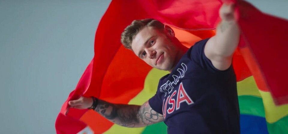 Gus Kenworthy wijst Witte Huis-criticasters terecht: “We krijgen helemaal geen geld”