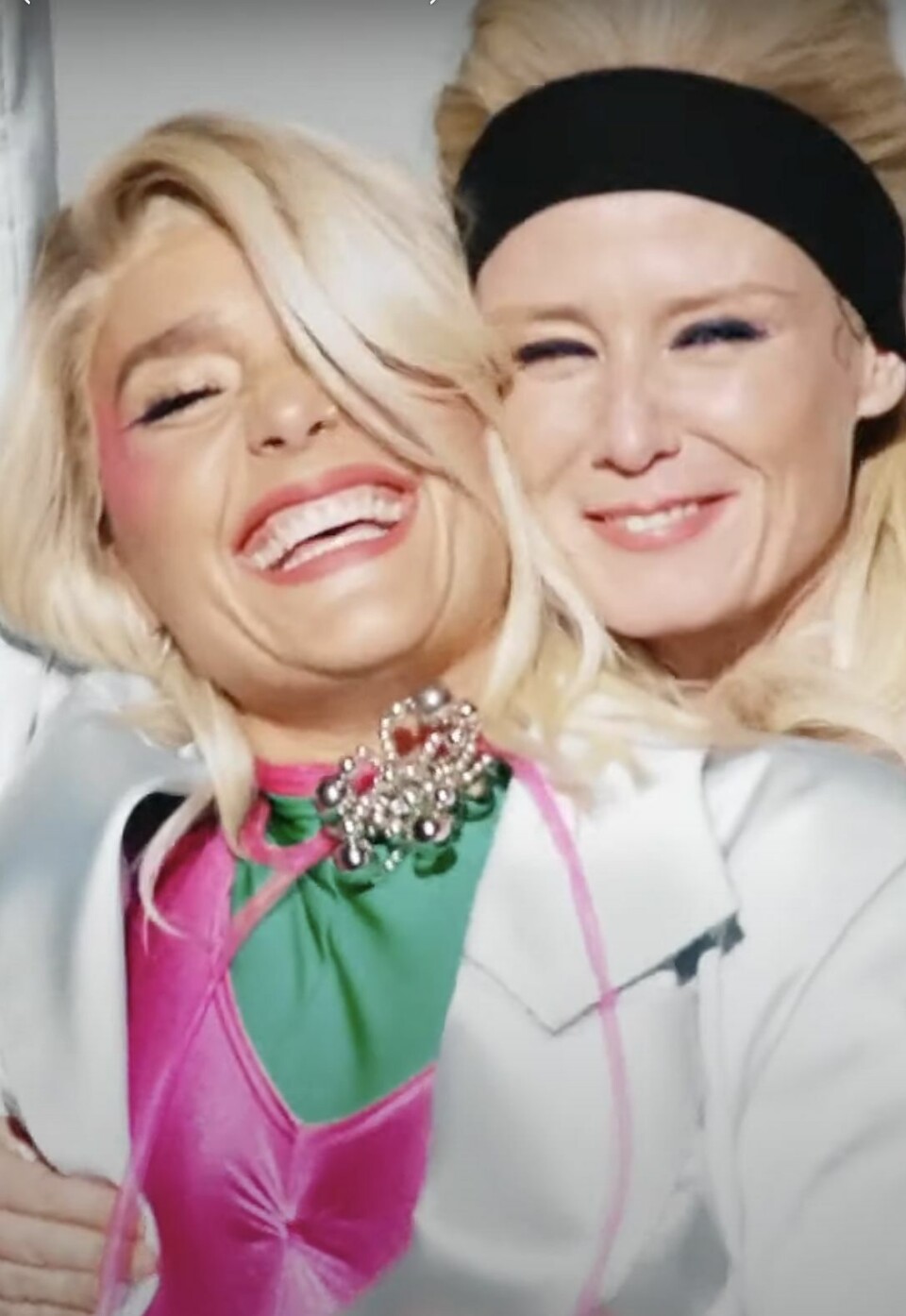 Nieuwe muziek: Jessie Ware in duet met Roísín Murphy en Dolly doet Queen