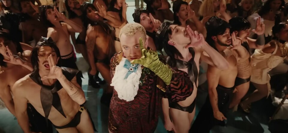 Nieuwe muziek: Sams dansers in leren lapjes en Lizzo in een superheldenpak