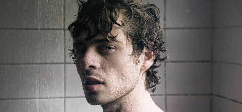 Hot op Instagram: acteur Emir Özden uit de film Not Knowing