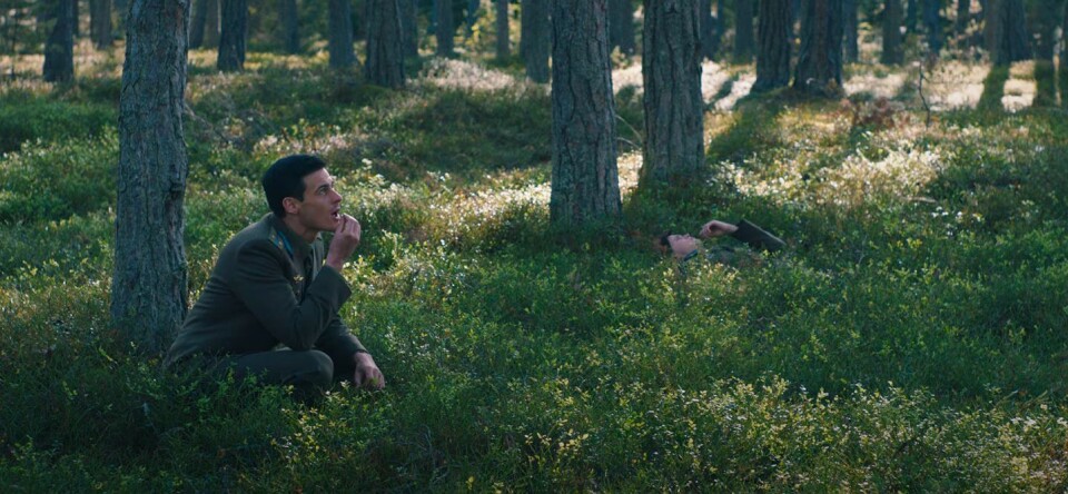 Bekijk de trailer van Firebird, een film over een gay romance in de Koude Oorlog