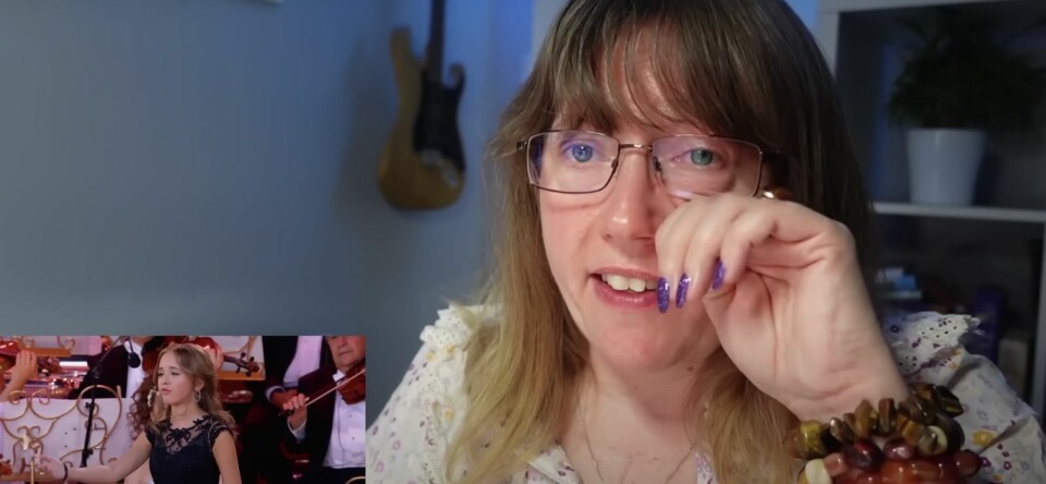 Georgina de Vocal Coach reageert op Emma Kok & André Rieus ‘Voilà’