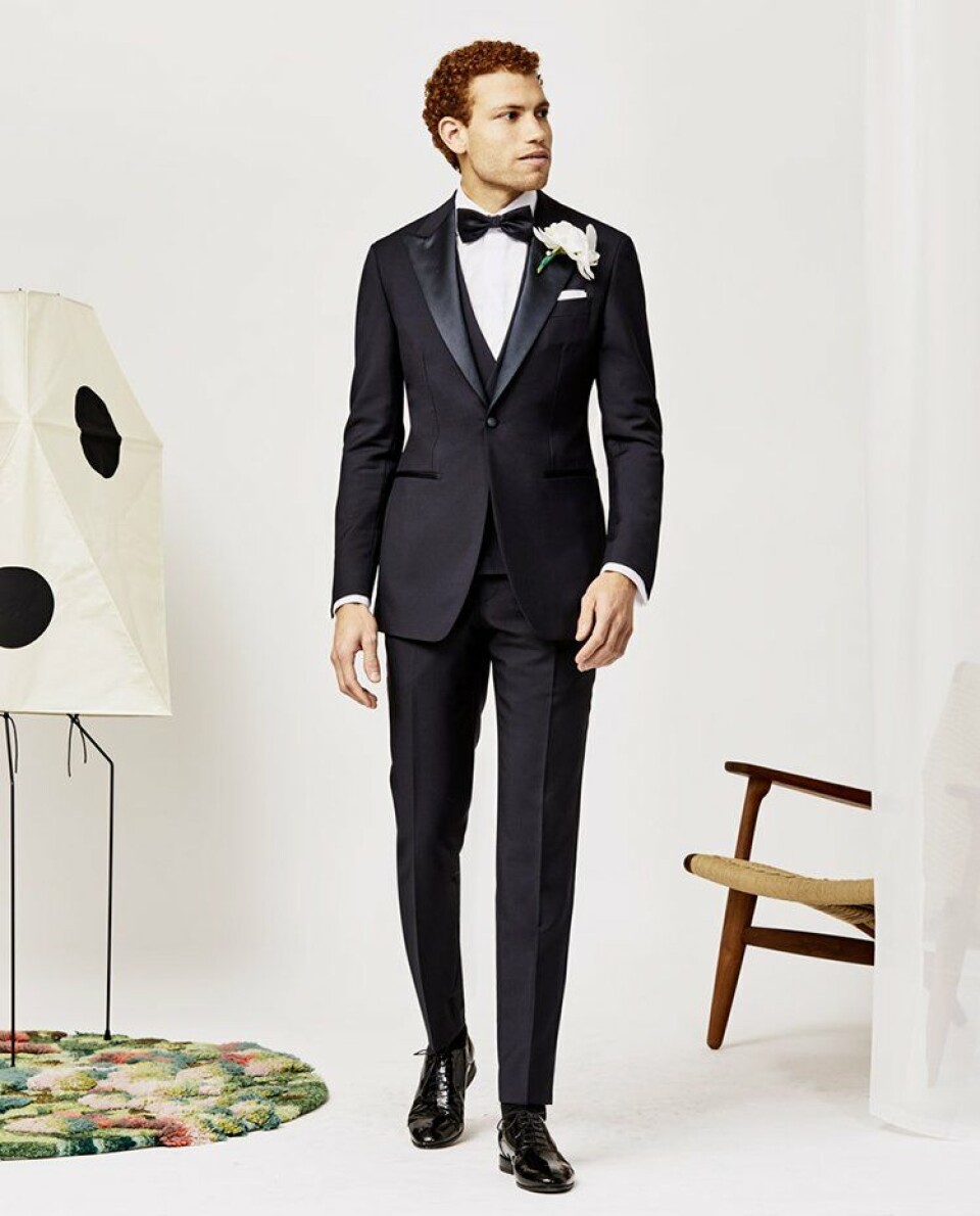 Atelier Munro Tuxedo Atelier Munro Tuxedo