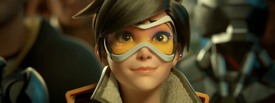 Tracer, het iconische karakter uit Overwatch. Still uit 'Alive'.
