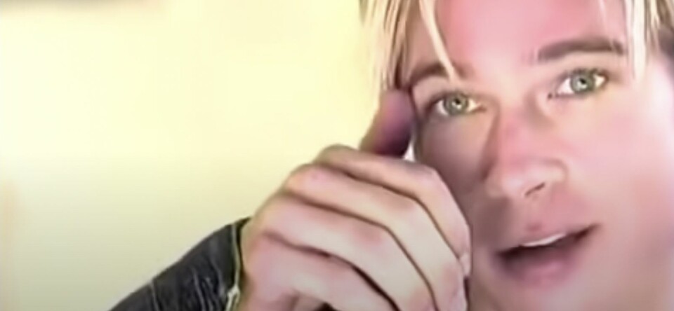 Very vintage: celebs in bizarre Japanse commercials
