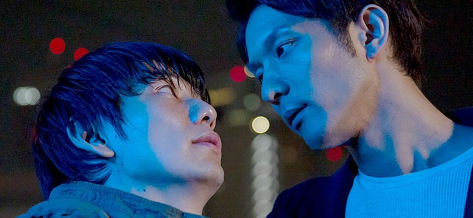 Bekijk de trailer van de Japanse gay bdsm-film Dangerous Drugs of Sex