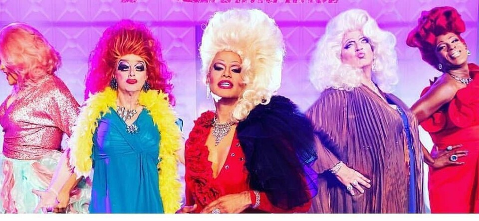 Zien: Robert ten Brink, Beau van Erven Dorens en Herman den Blijker als dragqueens in RuPaul’s Drag Race
