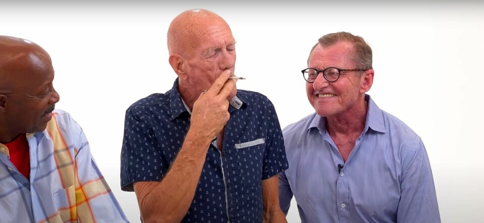 Video: gays op leeftijd proberen drugs en worden stoned