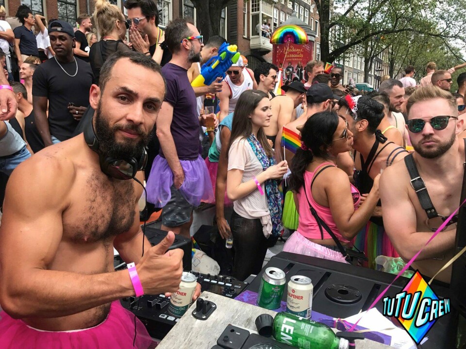 Tutu Crew tijdens Pride Amsterdam