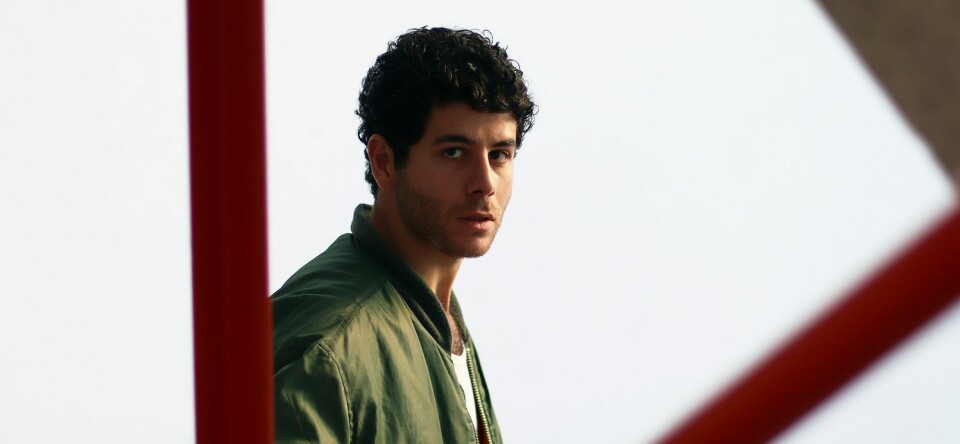 Acteur Majd Mardo over the Damned
