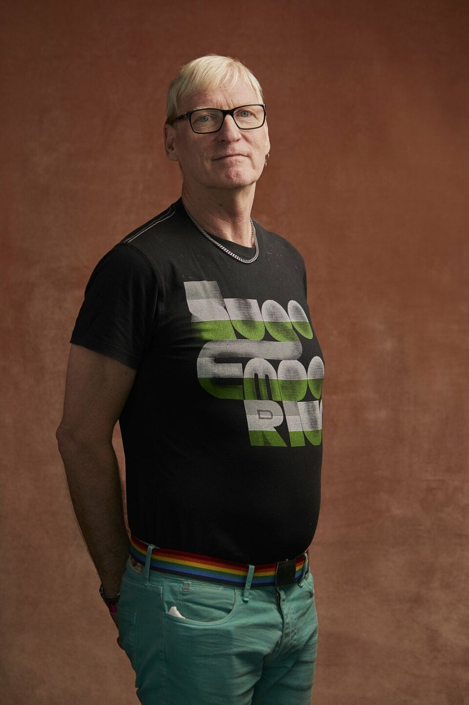 © Chris en Marjan (www.chrisenmarjan.com) Roze oudere Yan over Pride