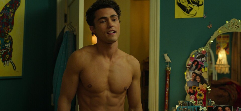 Hot op Instagram: acteur Darren Barnett uit de Netflix-hit Never Have I Ever