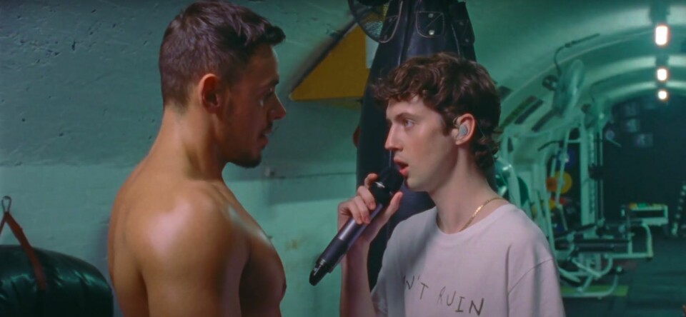 Nieuwe muziek: Troye Sivan zingt in een gym vol mannen en de douchescène van Lil Nas X