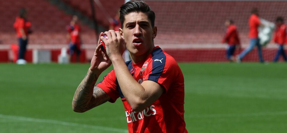 Arsenal-verdediger Héctor Bellerín: “Voetbalfans nog niet klaar voor gay spelers”