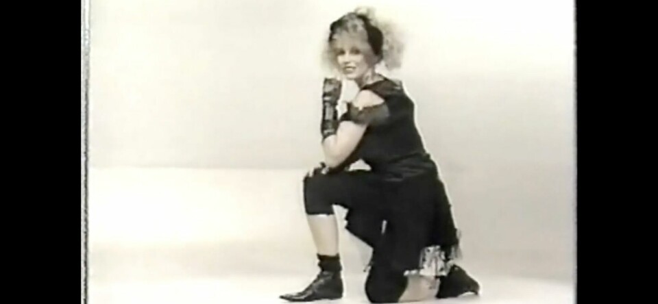 Wat een vondst: zie hier hoe Madonna’s ‘Lucky Star’ op de hak wordt genomen