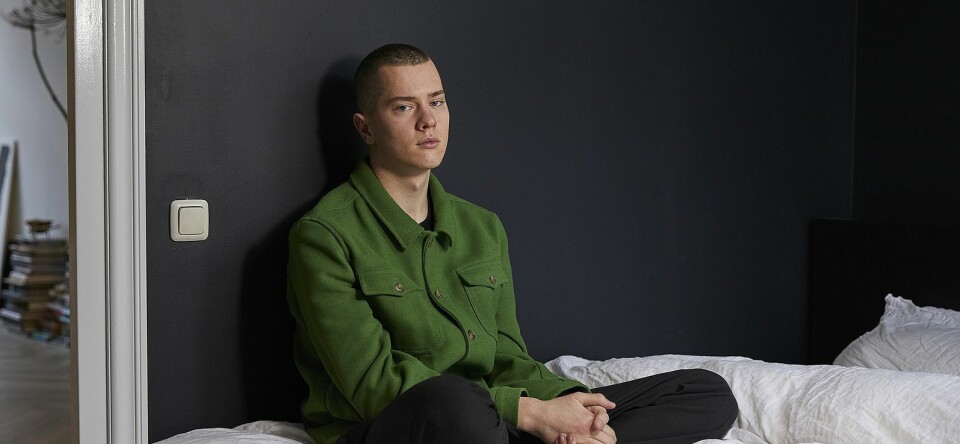 “In Almelo was een spijkerbroek met een gat erin al gay”