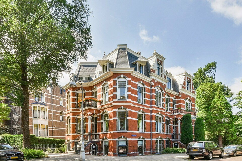 Het pand waarin The Agency gevestigd is. The Agency in Amsterdam
