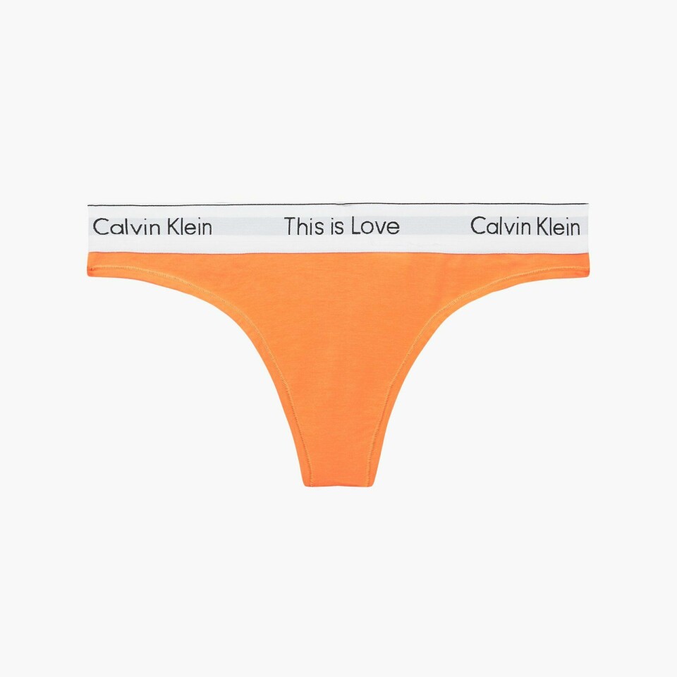 String Calvin Klein collectie