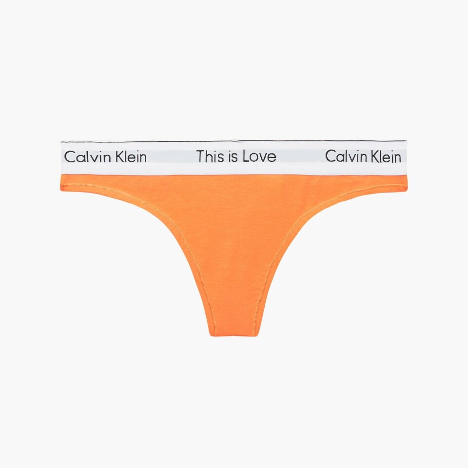 String Calvin Klein collectie