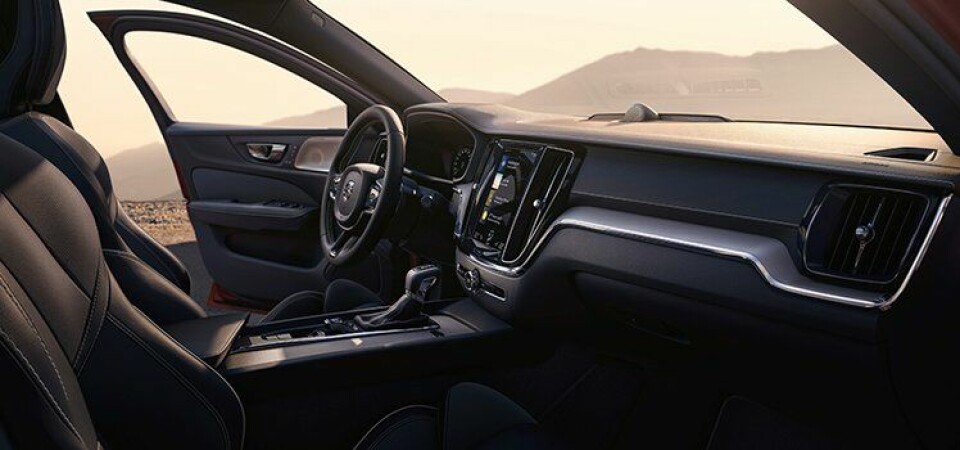 Volvo S60 R Design Interior