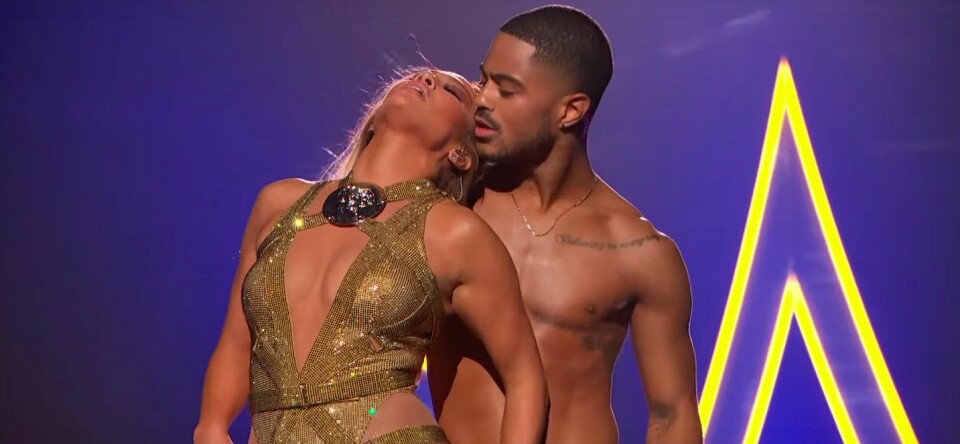 MTV Awards: Jennifer Lopez wint oeuvreprijs en zingt. Live!