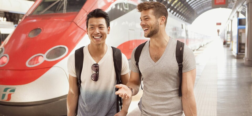 Pride hoppen per trein
