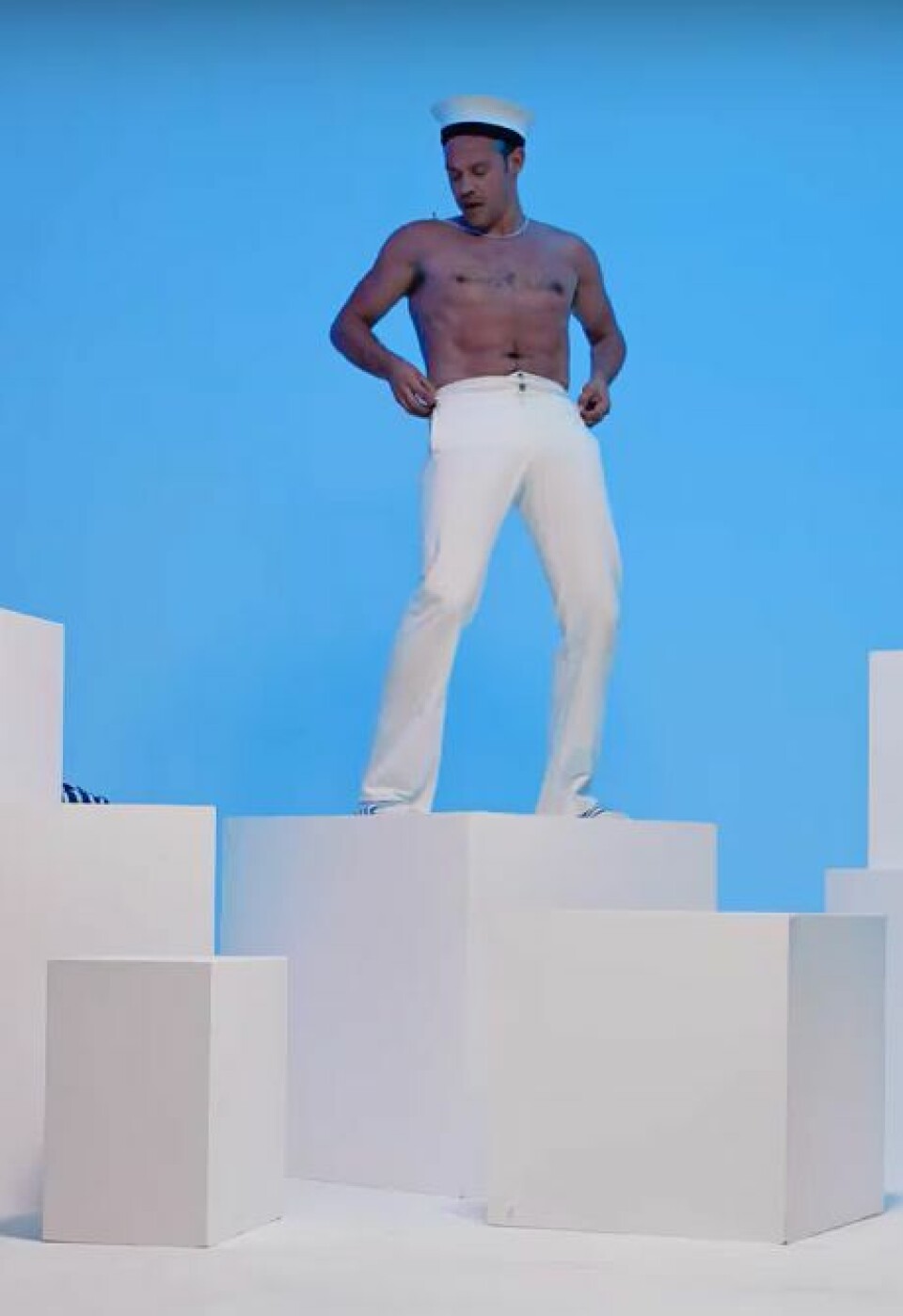 Dit zijn de queerste muziekvideo’s van 2019