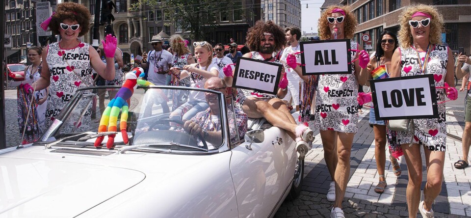 We Are Family eert Stonewall dragqueens tijdens Pride Amsterdam