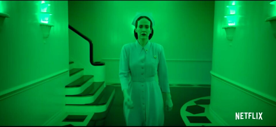 Sarah Paulson is doodeng in eerste trailer van Ratched