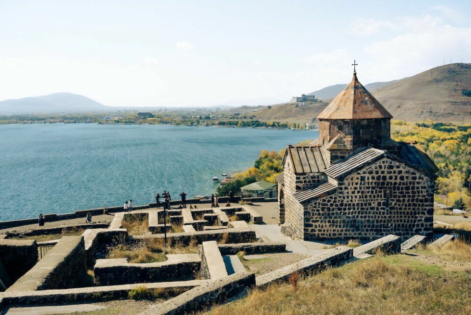 Het strenge Sevanavank klooster aan het Sevanmeer was voornamelijk bedoeld voor monniken die gezondigd hadden.