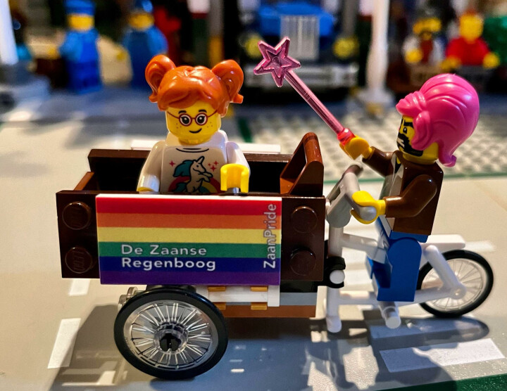 Doe mee met de Lego Pride Bouwwedstrijd en stuur je eigen ontwerp in