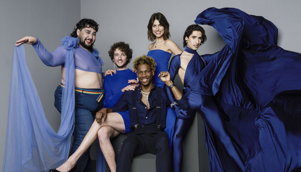 Vlnr: Bebe Berat Bebek, Rikkert van Huisstede, Pompadó z.r. Martha, Marleen Hendrickx en Vincenzo Turiano. Boys won't be boys foto