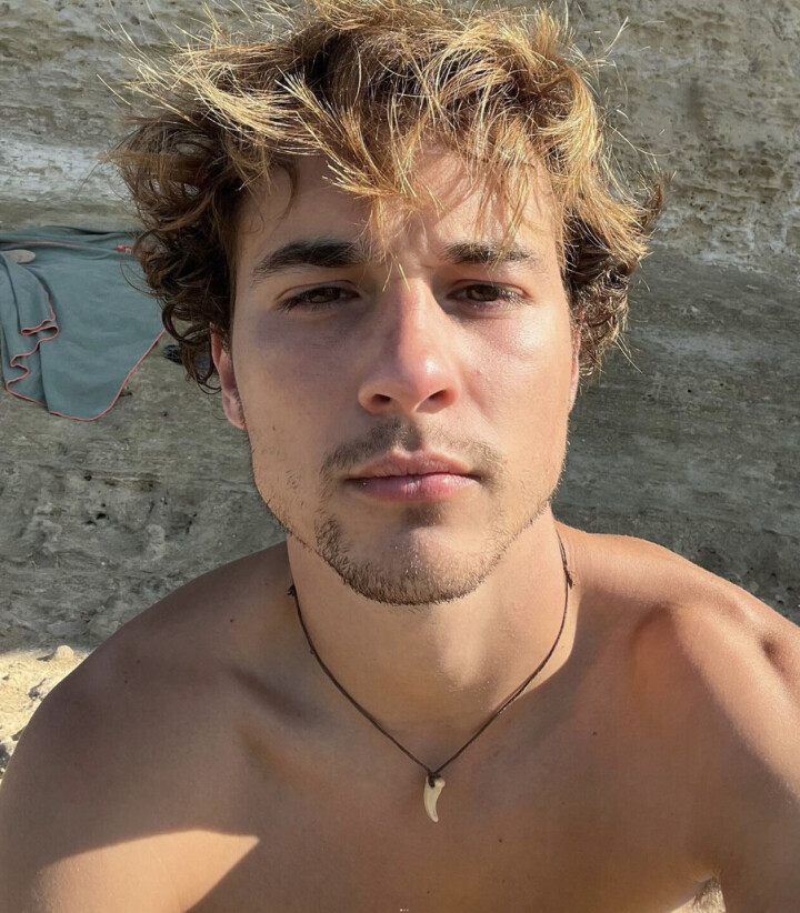 Hot op Instagram: acteur Ivan Lapadula Montes die Máxima’s jeugdliefde speelt