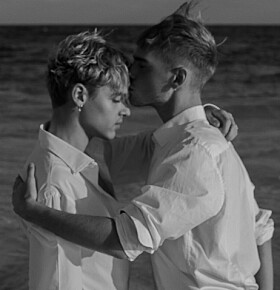 Acceptatie homoseksualiteit loopt sterk terug onder jongeren
