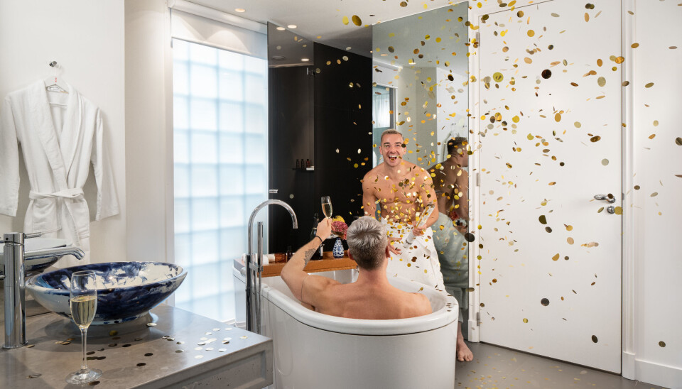 Dikke Pride-pret bij Andaz Amsterdam Prinsengracht Dikke Pride-pret bij Andaz Amsterdam Prinsengracht
