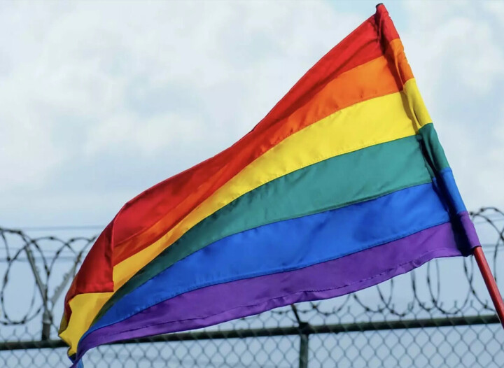 Queer asielzoeker zwaar mishandeld in azc Ter Apel Asiel