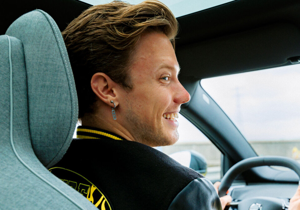 Paul Morris achter het stuur van de EX30: 'Wat rijdt ie lekker.'