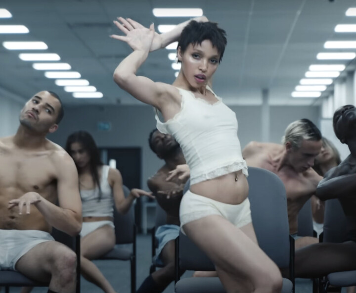 Nieuwe muziek: FKA Twigs’ dansers gaan uit de kleren en The xx is voor even terug bij elkaar FKA Twigs