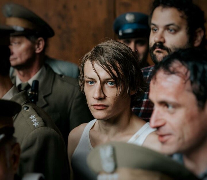 Kom naar het Regenboog Filmfestival op Vlieland Still uit het ontroerende trans drama 'Woman Of'