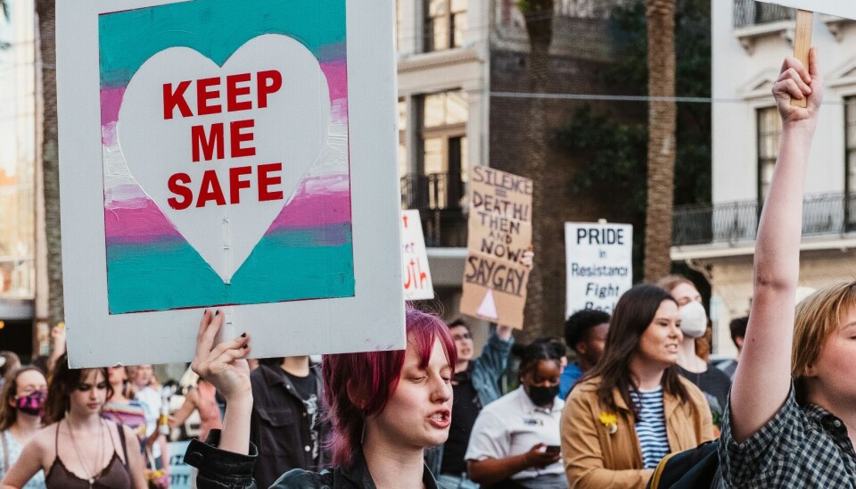 Polen krijgt strenger verbod dan Nederland op haat tegen lhbtiq+-personen Keep me safe