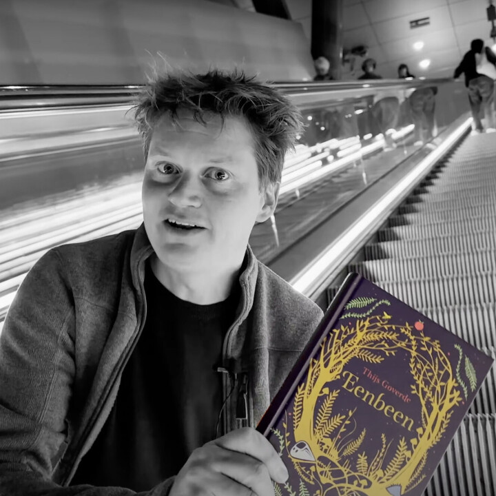 Video: bekijk de Paarse Lijst, vol boeken met lhbtiq+-personages bedoeld voor scholieren Paarse Lijst